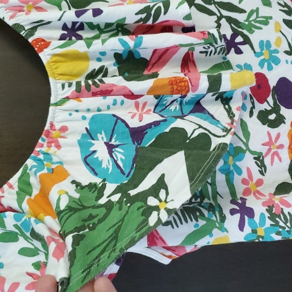 Postmark Floral Ruffle Top - Picture 2 of 9